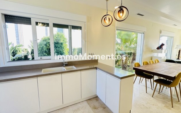 Wiederverkauf - Villa - Orihuela - La Zenia