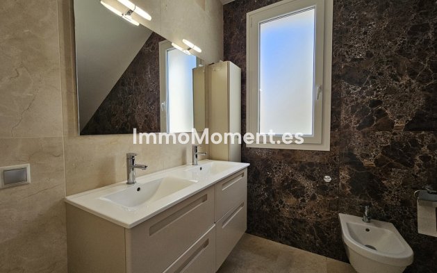 Wiederverkauf - Villa - Orihuela - La Zenia