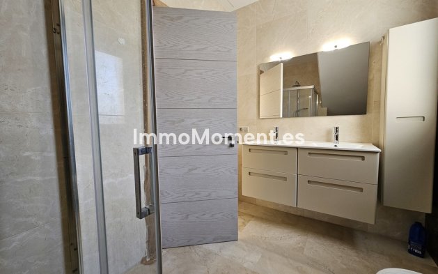 Wiederverkauf - Villa - Orihuela - La Zenia