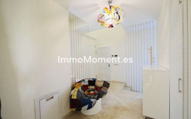 Wiederverkauf - Villa - Orihuela - La Zenia