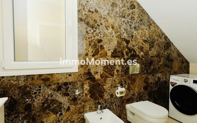 Wiederverkauf - Villa - Orihuela - La Zenia