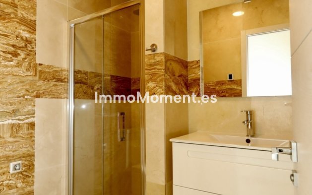 Wiederverkauf - Villa - Orihuela - La Zenia