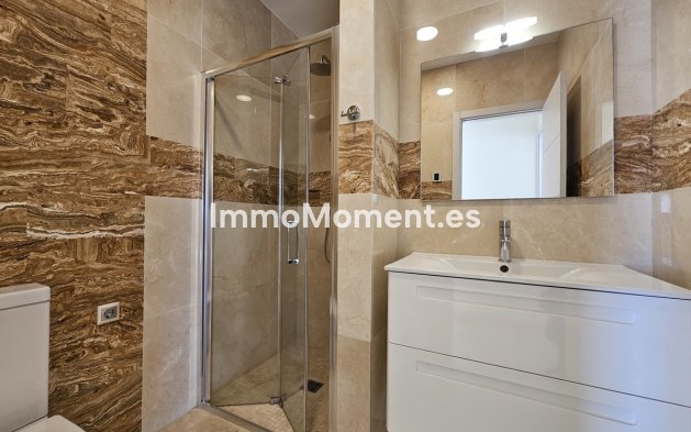 Wiederverkauf - Villa - Orihuela - La Zenia