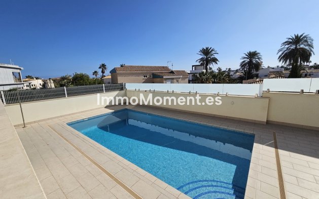 Wiederverkauf - Villa - Orihuela - La Zenia