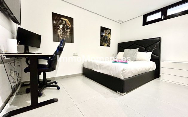 Wiederverkauf - Villa - Orihuela - Los Balcones