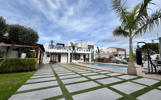 Wiederverkauf - Villa - Orihuela - Los Balcones