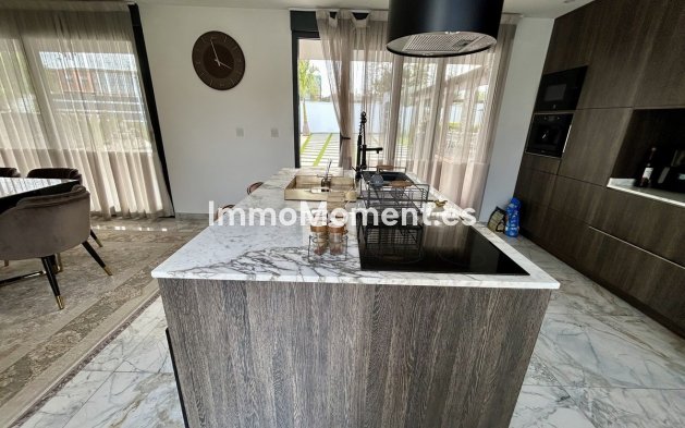 Wiederverkauf - Villa - Orihuela - Los Balcones