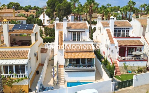 Resale - Villa - Orihuela - Villamartin