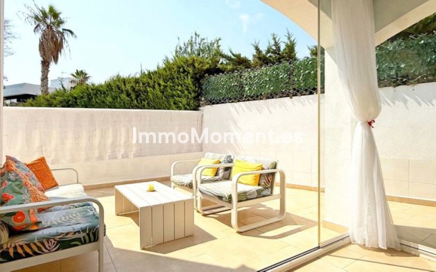 Resale - Villa - Orihuela - Villamartin