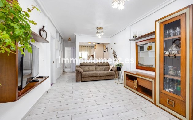 Resale - Townhouse - Torrevieja - Torrevieja Centro