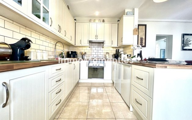 Bestaande woning - Villa - Orihuela - Villamartin