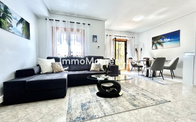 Bestaande woning - Geschakelde woning - Orihuela - Playa Flamenca