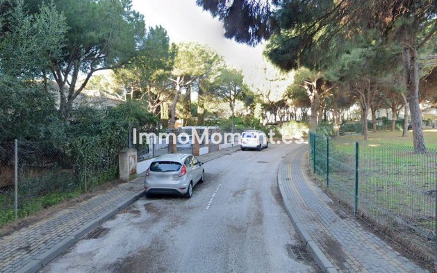 Wiederverkauf - Villa - Marbella - Marbella Centro