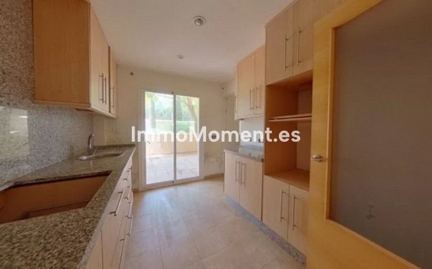 Reventa - Apartamento - Benahavís - Benahavís Centro