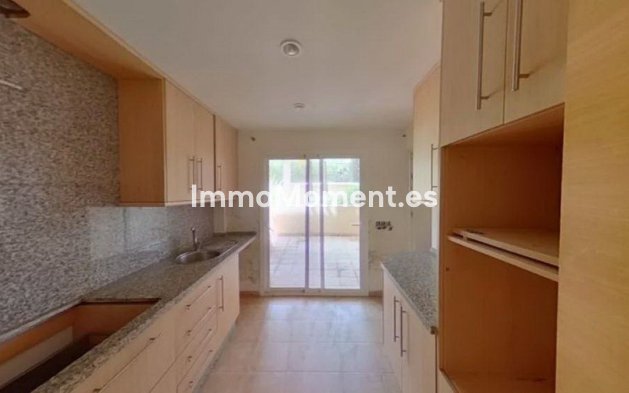 Reventa - Apartamento - Benahavís - Benahavís Centro