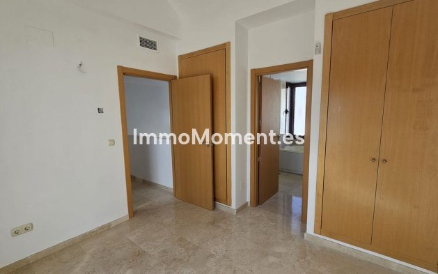 Revente - Maison mitoyenne - Casares - Doña Julia