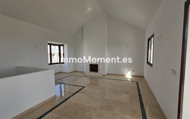 Revente - Maison mitoyenne - Casares - Doña Julia