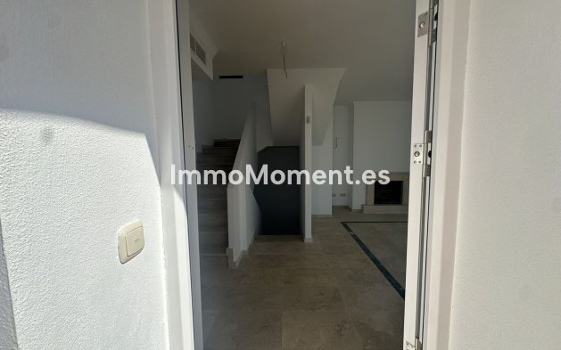 Revente - Maison mitoyenne - Casares - Doña Julia