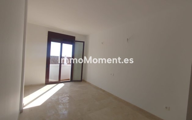 Wiederverkauf - Reihenhaus - Casares - Doña Julia