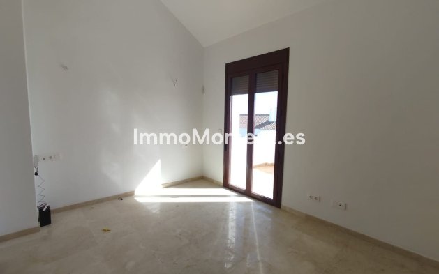 Wiederverkauf - Reihenhaus - Casares - Doña Julia