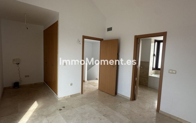 Revente - Maison mitoyenne - Casares - Doña Julia