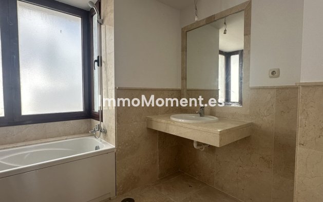 Revente - Maison mitoyenne - Casares - Doña Julia