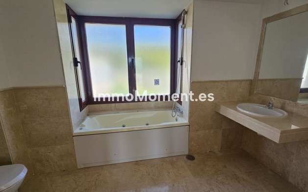 Revente - Maison mitoyenne - Casares - Doña Julia