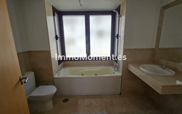 Revente - Maison mitoyenne - Casares - Doña Julia