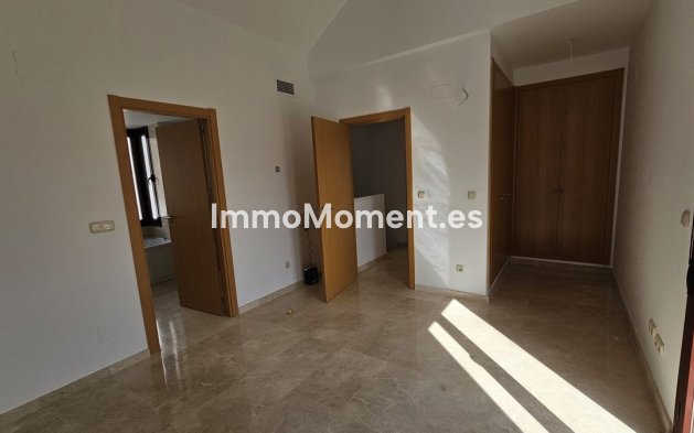 Revente - Maison mitoyenne - Casares - Doña Julia