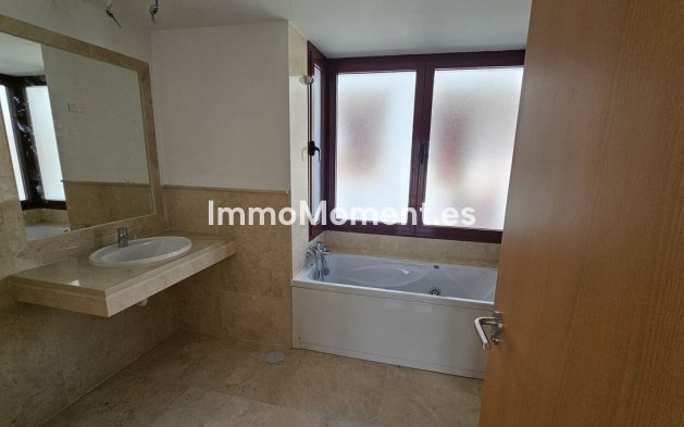 Revente - Maison mitoyenne - Casares - Doña Julia