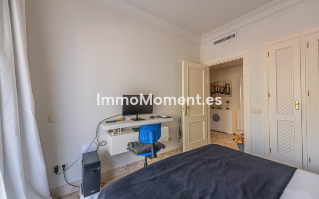 Wiederverkauf - Wohnung - Marbella - Nueva Andalucía