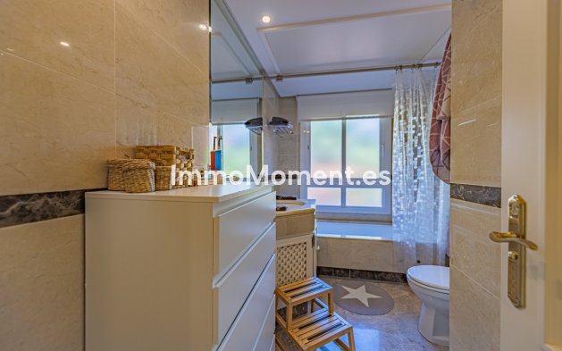 Wiederverkauf - Wohnung - Marbella - Nueva Andalucía