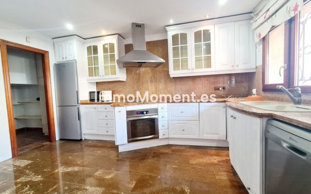 Revente - Villa - Fuengirola - Fuengirola Centro