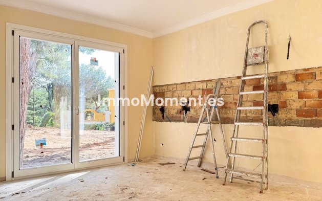 Revente - Villa - Marbella - Las Chapas