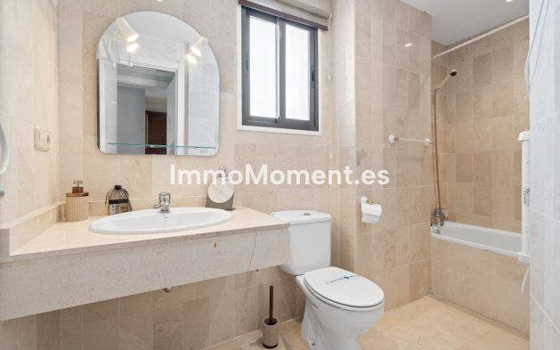 Wiederverkauf - Wohnung - Estepona  - Estepona Centro