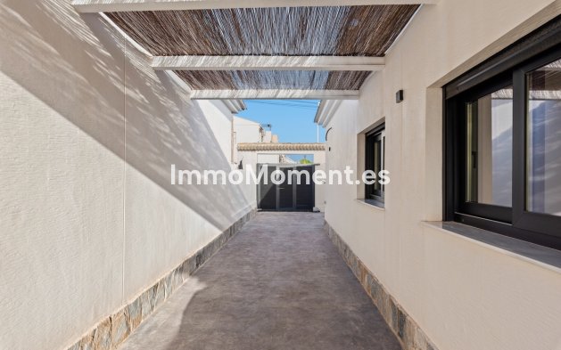 Revente - Villa - Torrevieja - El Chaparral