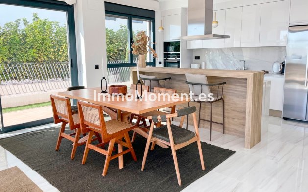 Resale - Apartment - Villajoyosa - Villajoyosa Centro