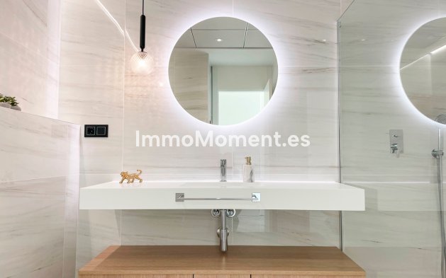 Resale - Apartment - Villajoyosa - Villajoyosa Centro