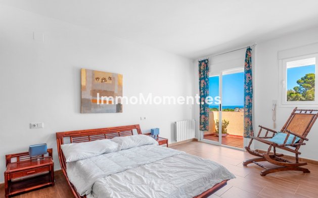 Resale - Detached villa - Alfaz del Pi - L'Alfás del Pi Centro