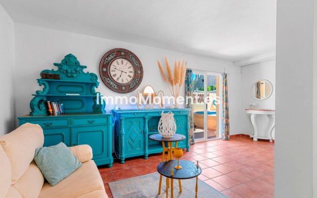 Resale - Detached villa - Alfaz del Pi - L'Alfás del Pi Centro