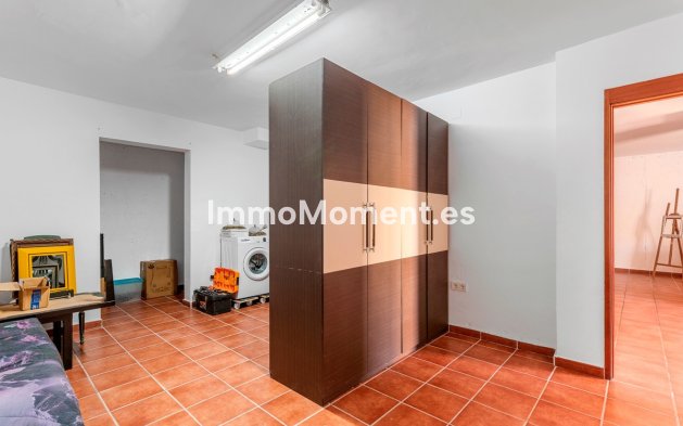 Resale - Detached villa - Alfaz del Pi - L'Alfás del Pi Centro