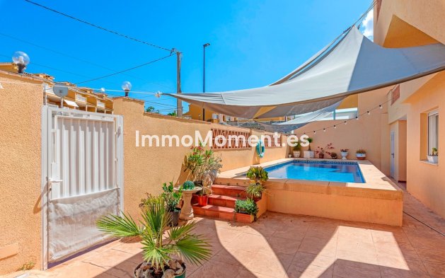 Resale - Detached villa - Alfaz del Pi - L'Alfás del Pi Centro