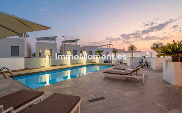 Bestaande woning - Villa - Orihuela - Villamartin