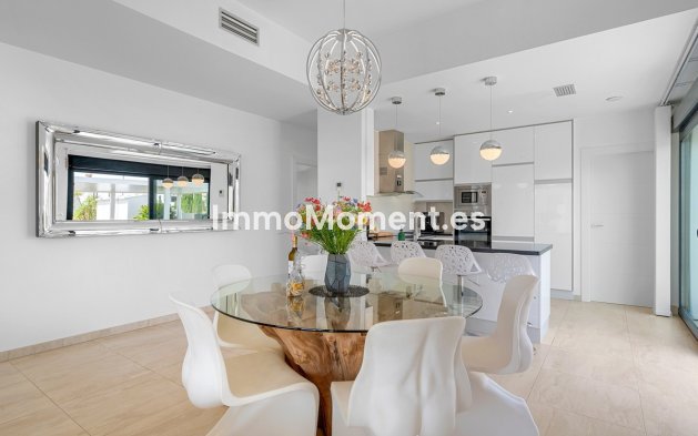 Bestaande woning - Villa - Orihuela - Villamartin