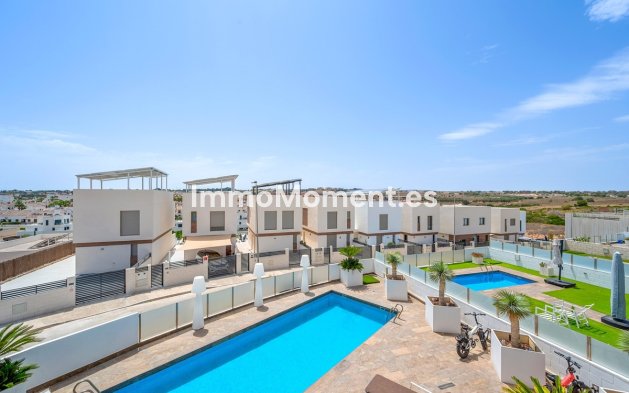 Bestaande woning - Villa - Orihuela - Villamartin