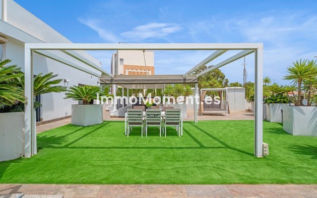 Bestaande woning - Villa - Orihuela - Villamartin
