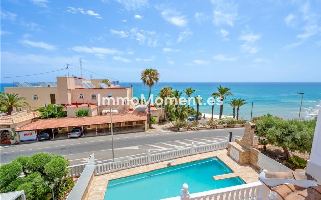 Wiederverkauf - Villa - Torrevieja - Torrevieja Centro