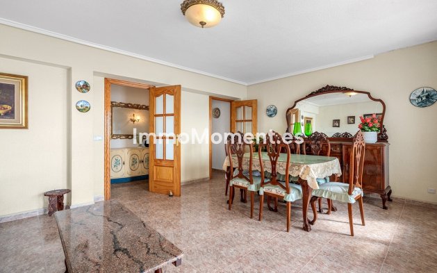 Wiederverkauf - Wohnung - Torrevieja - Torrevieja Centro