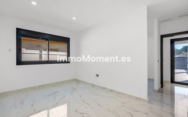 Revente - Villa - Orihuela - Campoamor