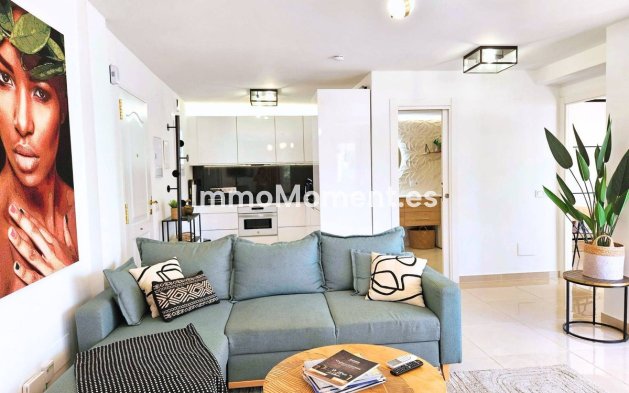 Resale - Apartment - Benalmadena - Benalmadena Costa